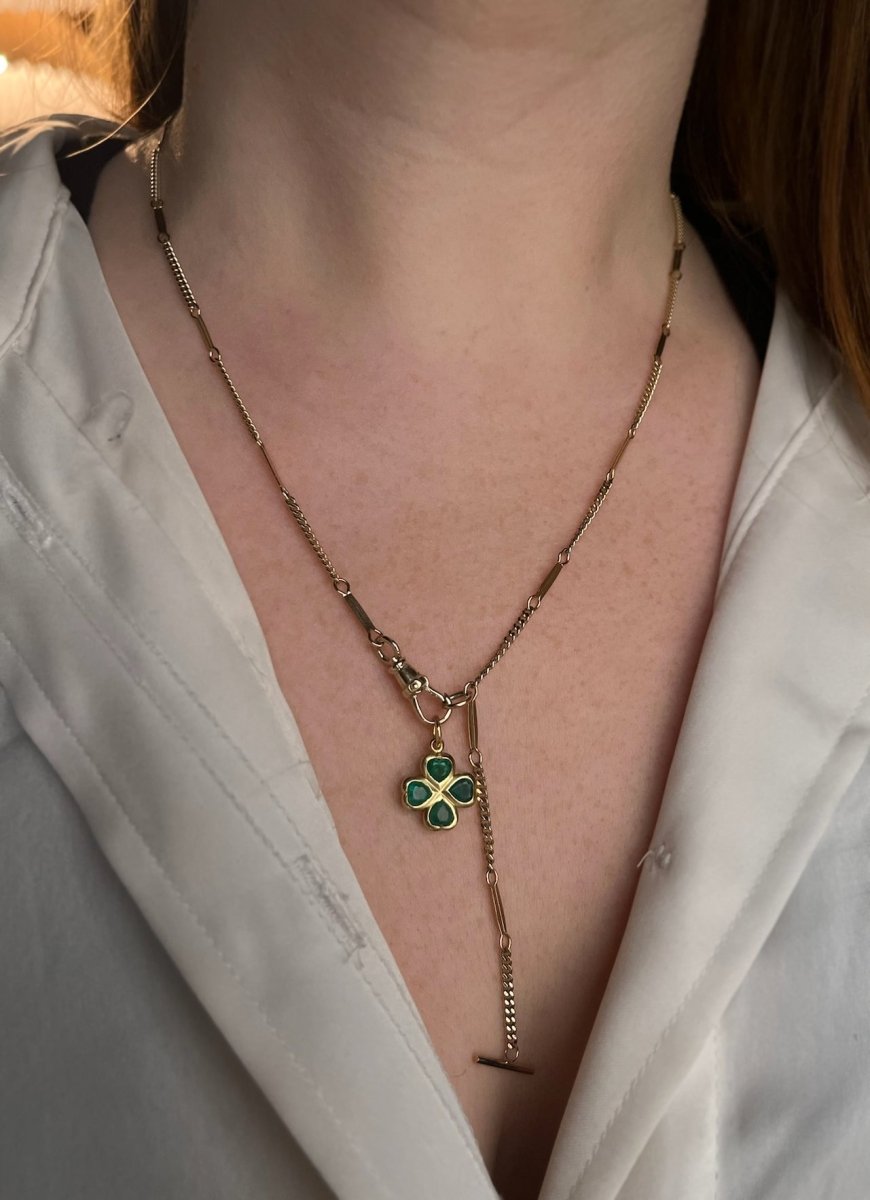 14k Gold Emerald Clover Pendant