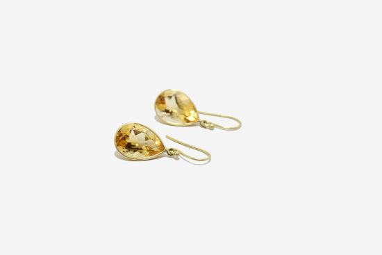 18k Gold Citrine Wide Teardrop Earrings