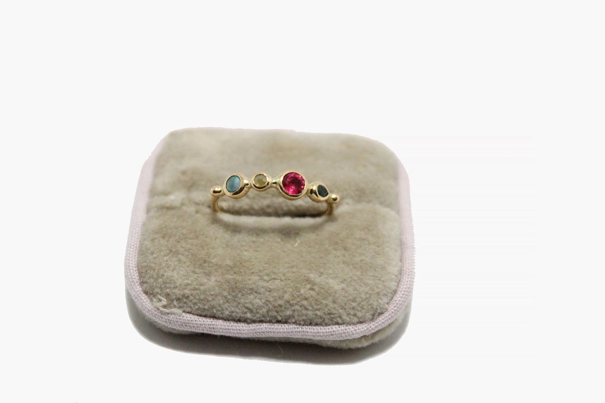 Dorette 18k Gold Simple Mixed Gemstone Ring