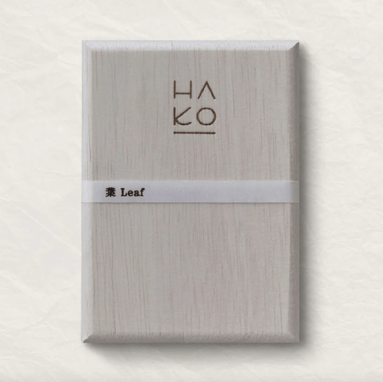 POJ Studio Hako Leaf Incense White