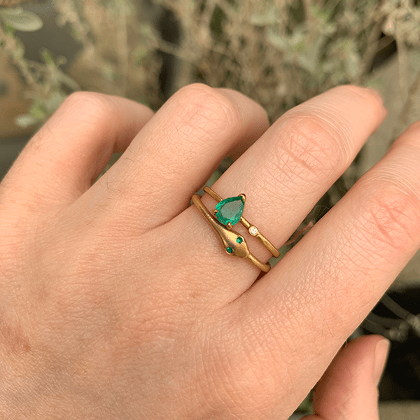 Petite Baleine 18k Gold Ouroboros Ring